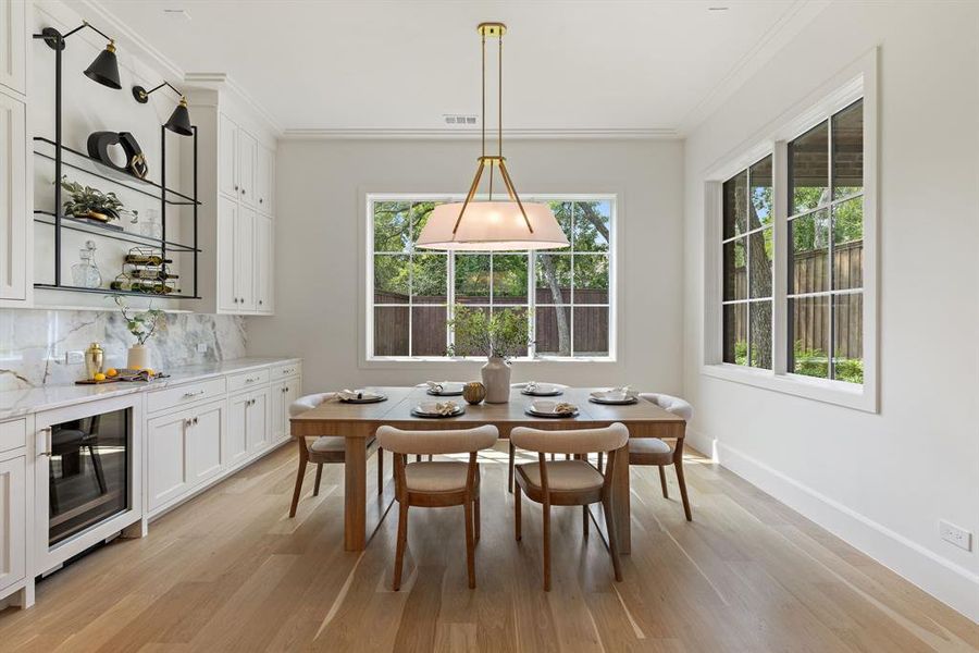 VIRTUALLY STAGED VIRTUALLY STAGED