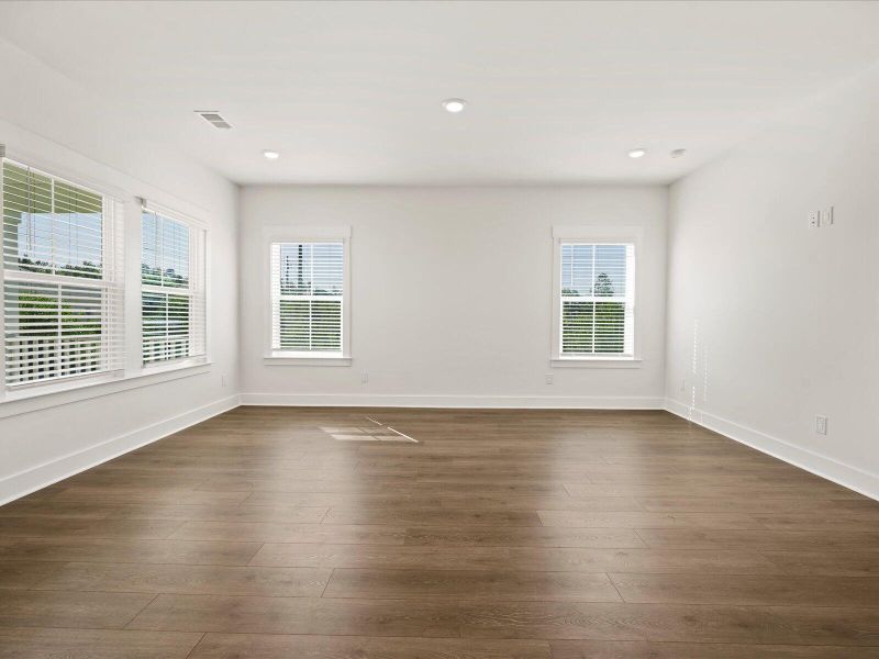 Spacious, unfurnished interior of a new home in The Coves at Lakes of Cane Bay, Summerville (Image 30). Spacious, unfurnished interior of a new home in The Coves at Lakes of Cane Bay, Summerville (Image 30).