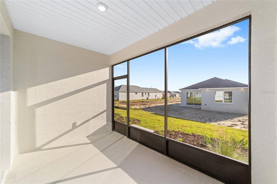 Exterior details and patio area of a home in , Ocala (Image 28).
