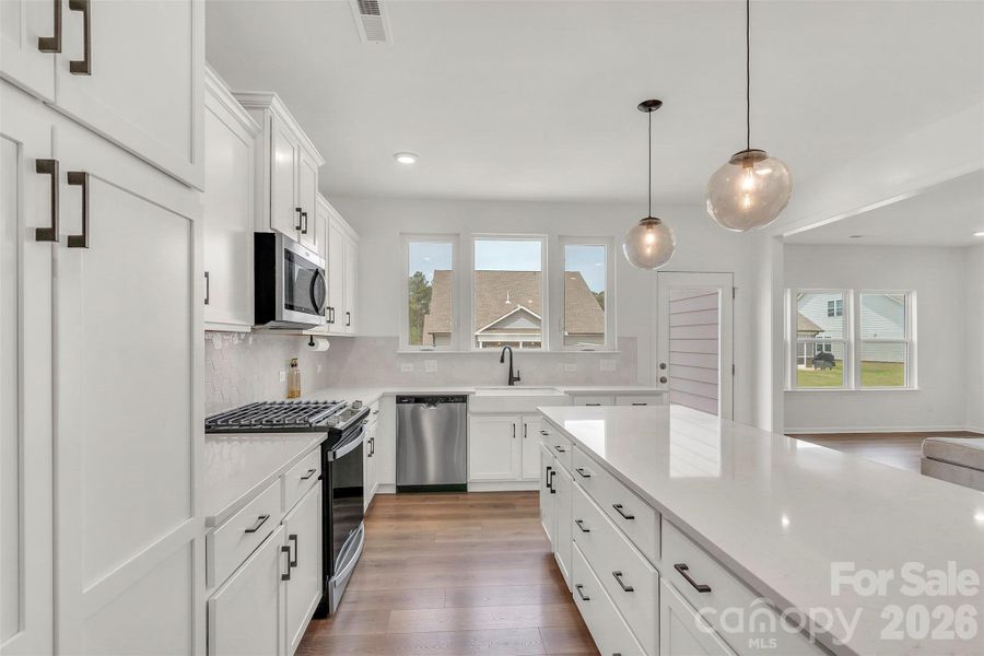Furnished interior view inside a new home in Edgewater - The Links, Lancaster (Image 19).