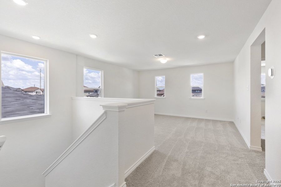 Spacious, unfurnished interior of a new home in Woodside Farms, Seguin (Image 26). Spacious, unfurnished interior of a new home in Woodside Farms, Seguin (Image 26).