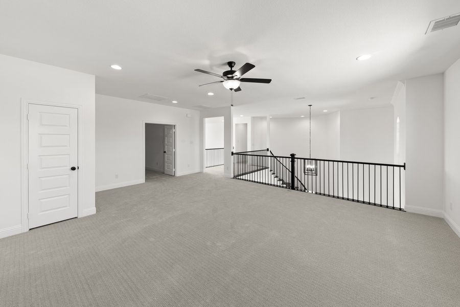Representative unfurnished interior of a home built from the Hadley by Windsor Homes in Winding Creek, Rockwall (Image 28).