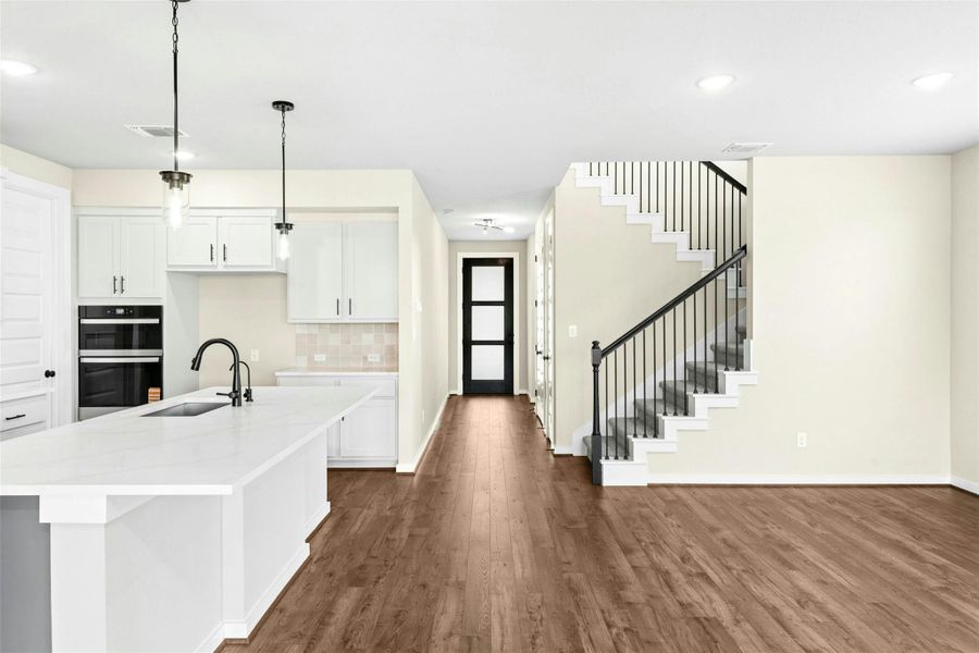 Furnished interior view inside a new home in East View Farms, Georgetown (Image 12).
