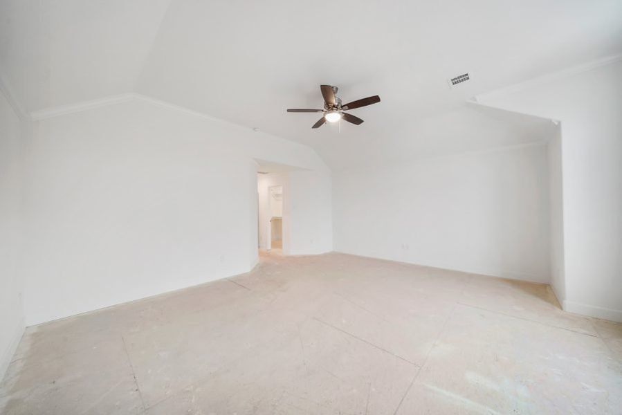 Representative unfurnished interior of a home built from the Geneva by Sandcastle Homes in Sunset Heights, Houston (Image 25). Representative unfurnished interior of a home built from the Geneva by Sandcastle Homes in Sunset Heights, Houston (Image 25).
