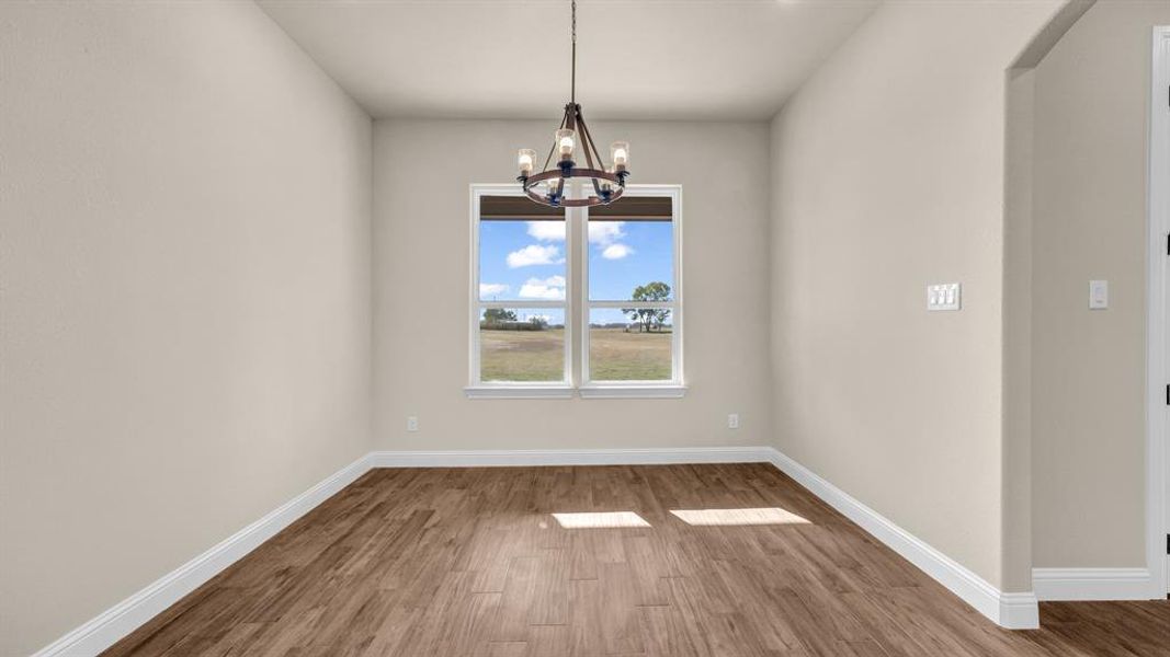 Spacious, unfurnished interior of a new home in , Chico (Image 30).