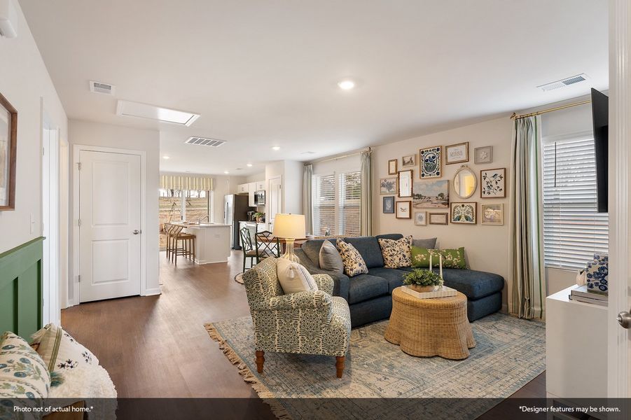 Furnished interior view inside a new home in Evergreen, Spartanburg (Image 11). Furnished interior view inside a new home in Evergreen, Spartanburg (Image 11).