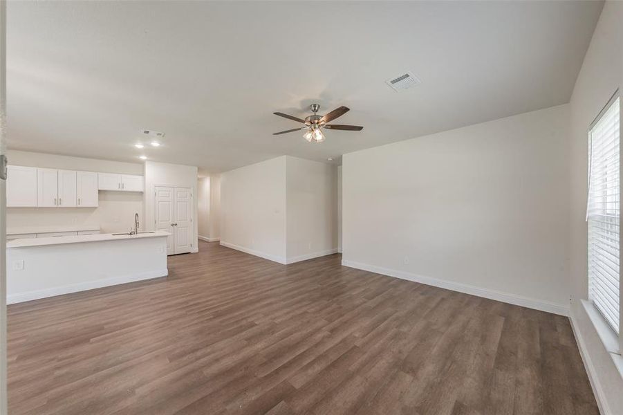 Spacious, unfurnished interior of a new home in , Runaway Bay (Image 36).