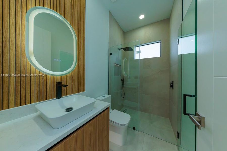 Furnished interior view inside a new home in , Cape Coral (Image 6). Furnished interior view inside a new home in , Cape Coral (Image 6).