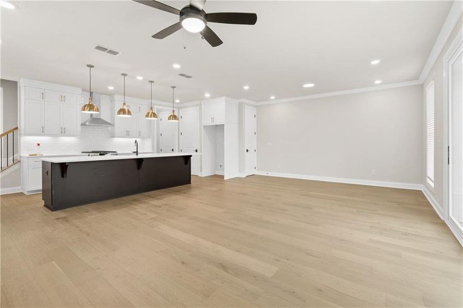 Spacious, unfurnished interior of a new home in Waterside Townhomes, Peachtree Corners (Image 7).