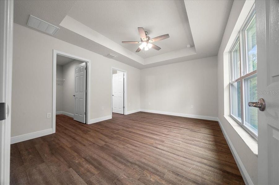 Spacious, unfurnished interior of a new home in , Ocklawaha (Image 23). Spacious, unfurnished interior of a new home in , Ocklawaha (Image 23).