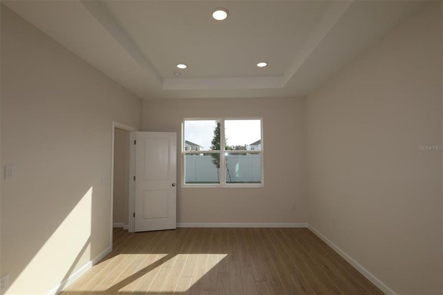 Spacious, unfurnished interior of a new home in Estates at Rivercrest, Sanford (Image 32).