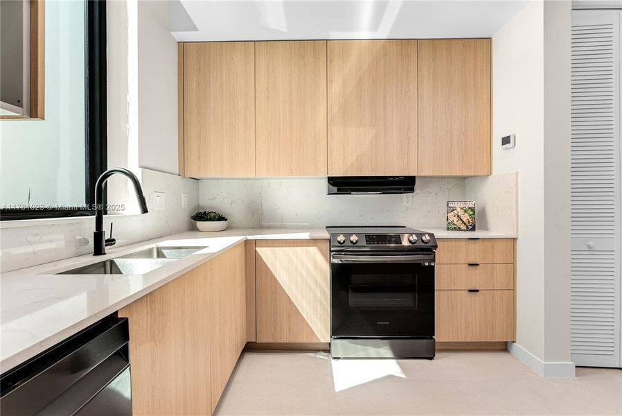 Furnished interior view inside a new home in , Miami (Image 23).