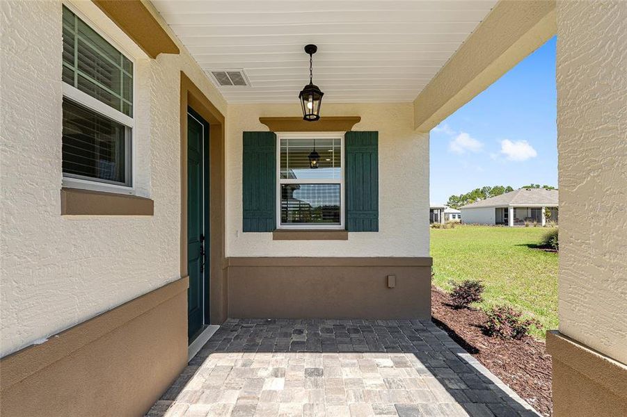 Exterior details and patio area of a home in , Ocala (Image 28).