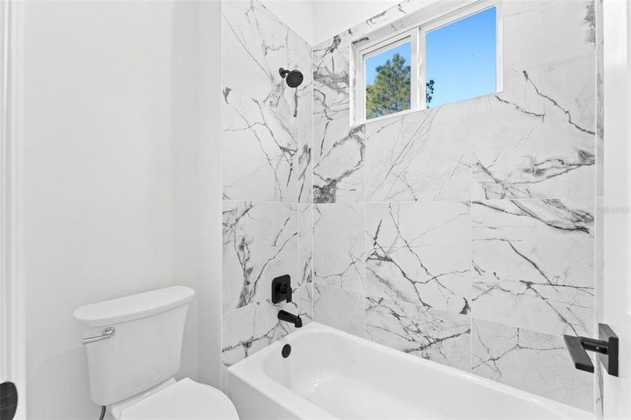 Furnished interior view inside a new home in , Orlando (Image 13).