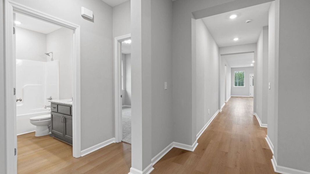 Representative unfurnished interior of a home built from the The Luna by Davidson Homes LLC in Ivy Glen, Perry (Image 10).