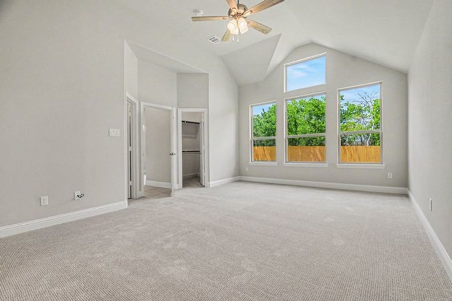 Spacious, unfurnished interior of a new home in Cole Crossing Estates, DeSoto (Image 23). Spacious, unfurnished interior of a new home in Cole Crossing Estates, DeSoto (Image 23).