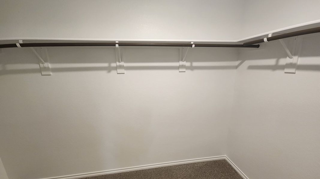 Spacious, unfurnished interior of a new home in Waverly Estates, Josephine (Image 9).