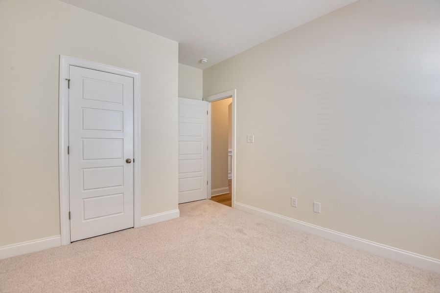 Spacious, unfurnished interior of a new home in The Sanctuary, Aiken (Image 24). Spacious, unfurnished interior of a new home in The Sanctuary, Aiken (Image 24).