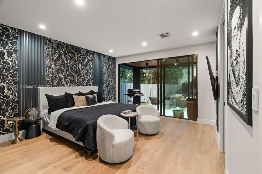 Furnished interior view inside a new home in , Miami (Image 31).