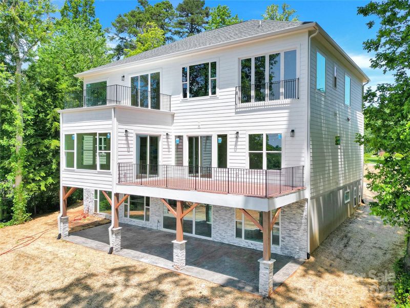 Rear Elevation Rear Elevation