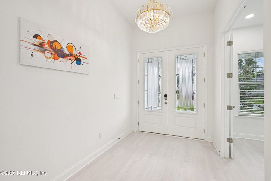 Spacious, unfurnished interior of a new home in , St. Augustine (Image 44).