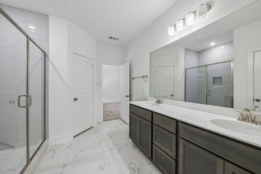 Owners Bathroom Owners Bathroom