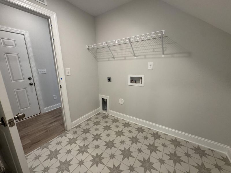 Spacious, unfurnished interior of a new home in The Enclave at Laurelbrook, Sherrills Ford (Image 24).