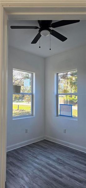 Spacious, unfurnished interior of a new home in , Sebring (Image 17).