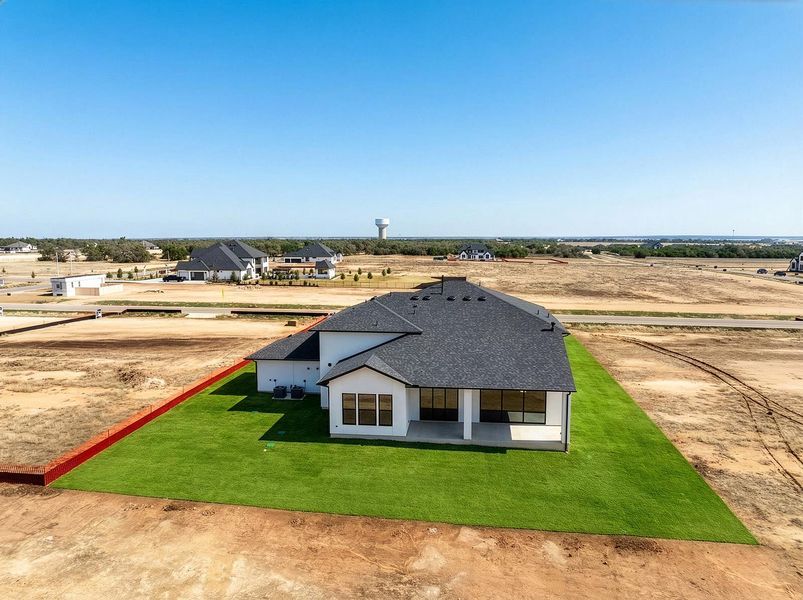 Image 33 of a home in Hilltop Ranch.