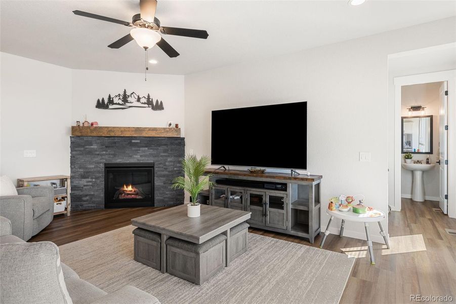 Furnished interior view inside a new home in Sterling Ranch, Colorado Springs (Image 12).
