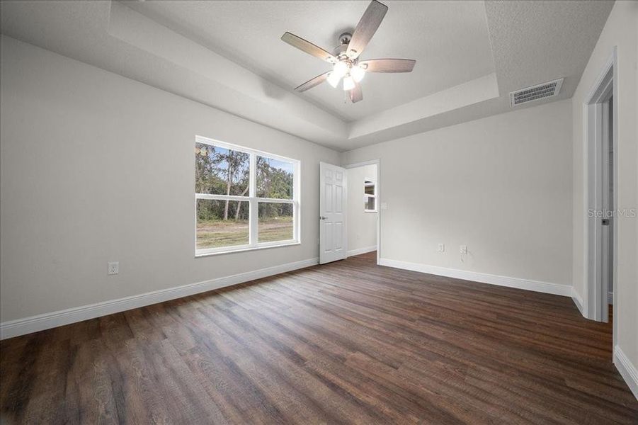 Spacious, unfurnished interior of a new home in , Ocklawaha (Image 43). Spacious, unfurnished interior of a new home in , Ocklawaha (Image 43).
