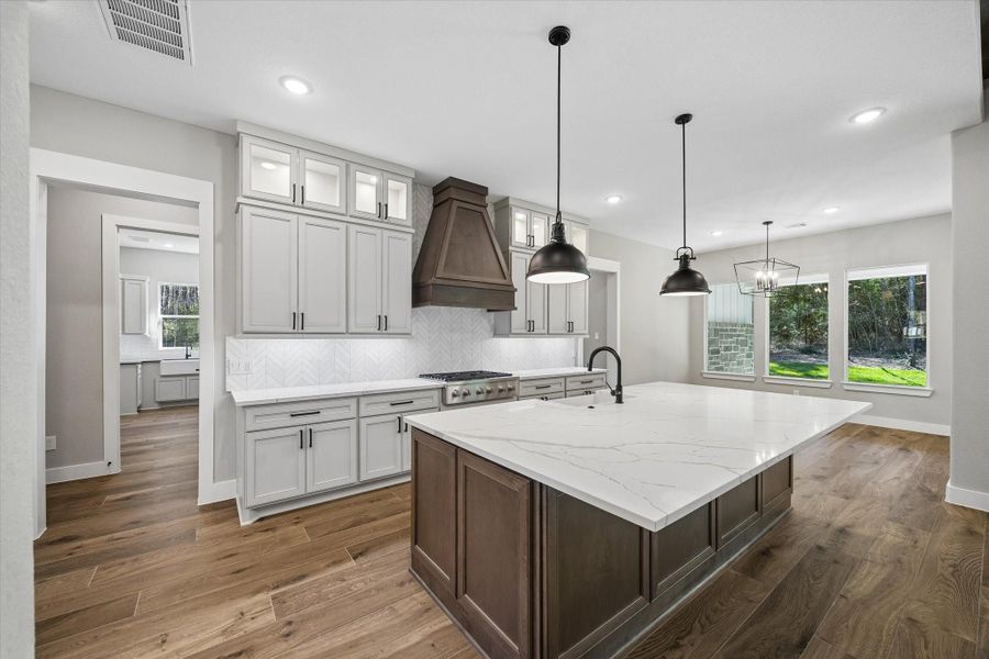 Furnished interior view inside a new home in , Huntsville (Image 7).