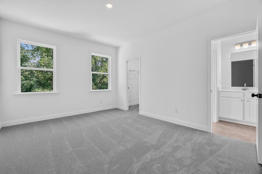 Spacious, unfurnished interior of a new home in Stratford Hills, Ball Ground (Image 26).