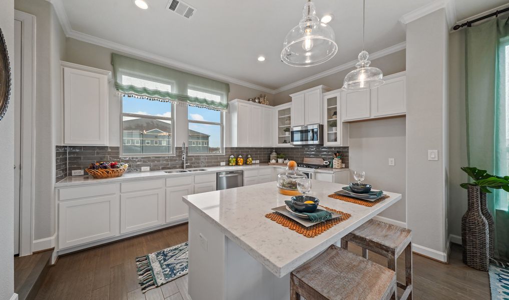 Breakfast bar in kitchen