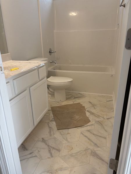 Image 9 of a home in Woodruff Cove.