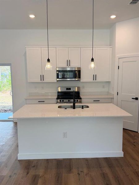 Furnished interior view inside a new home in , Ocala (Image 5).