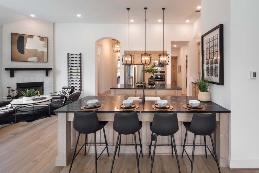 Representative furnished interior of a home built from the 216G by Highland Homes in Quail Hollow, Rockwall (Image 8). Representative furnished interior of a home built from the 216G by Highland Homes in Quail Hollow, Rockwall (Image 8).