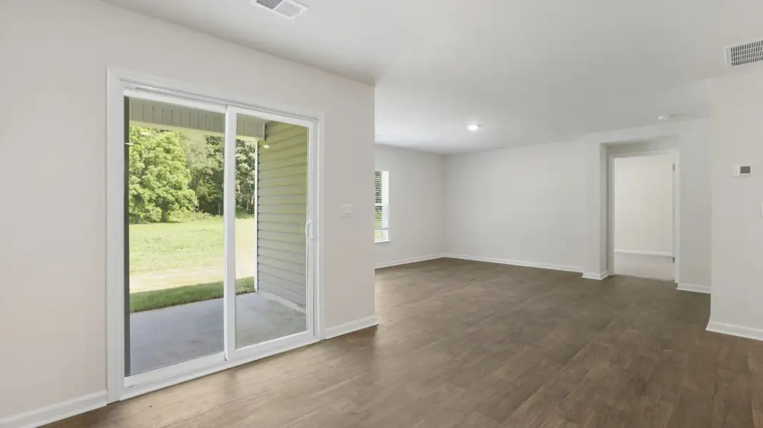 Spacious, unfurnished interior of a new home in Rydele Heights - Express, Asheville (Image 16).