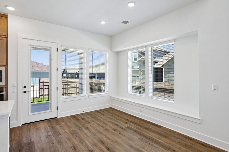 Representative unfurnished interior of a home built from the Denali by Pacesetter Homes in Easton Park, Austin (Image 24).