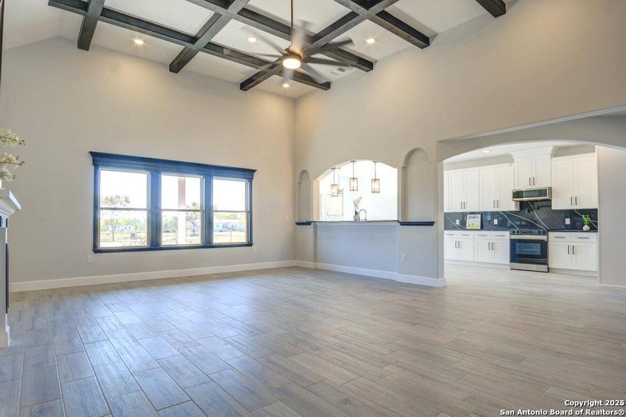 Spacious, unfurnished interior of a new home in , Floresville (Image 26). Spacious, unfurnished interior of a new home in , Floresville (Image 26).