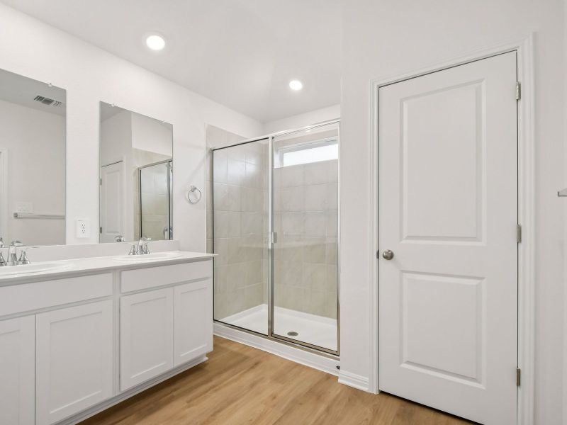 Furnished interior view inside a new home in Eastern Wells, Jarrell (Image 5).