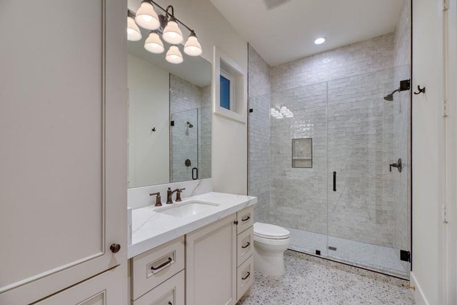 Ensuite Bath in each room