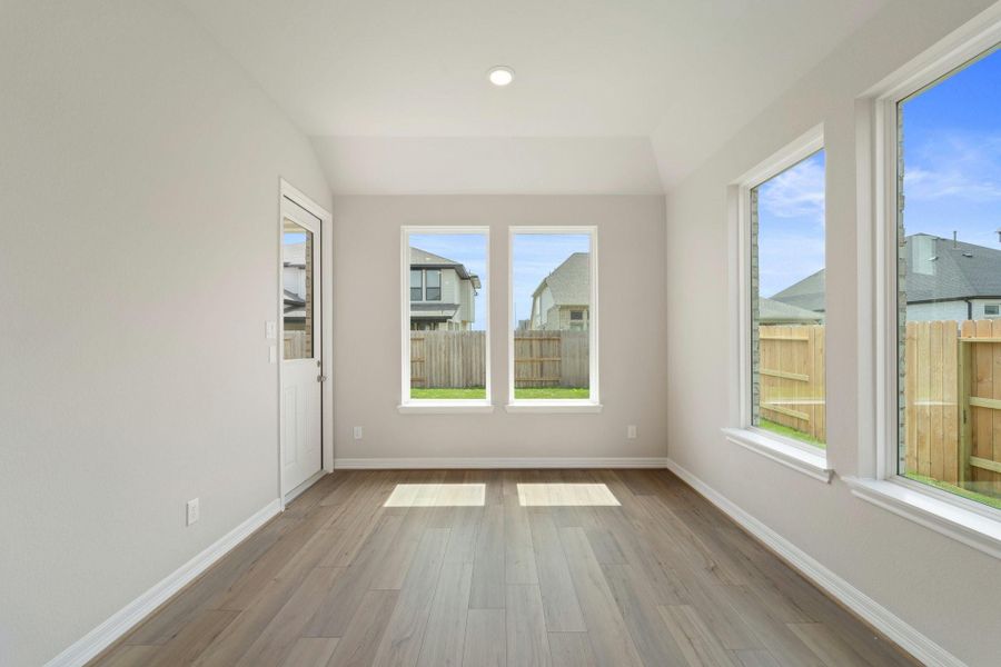 Sample product photo. Actual exterior and interior selections may vary by homesite. Photo may be virtually staged