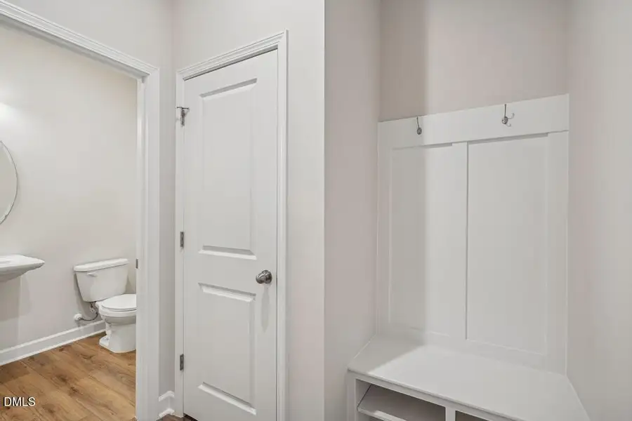 Mews at Holding Village 23_Dropzone_1.10