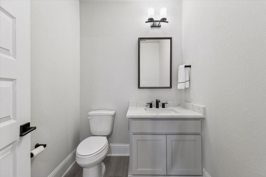 Furnished interior view inside a new home in , Fulshear (Image 29).