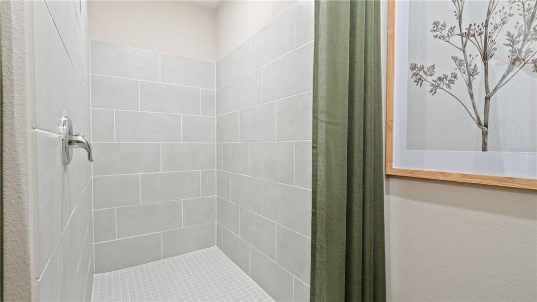 Close-up of interior finishes inside a home in , Clermont (Image 12).