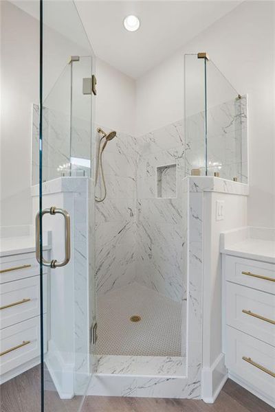 Furnished interior view inside a new home in , Dawsonville (Image 14).