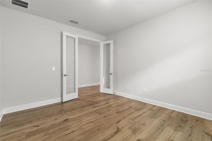 Spacious, unfurnished interior of a new home in Chapel Crossings, Wesley Chapel (Image 21). Spacious, unfurnished interior of a new home in Chapel Crossings, Wesley Chapel (Image 21).