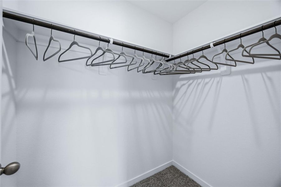 Spacious, unfurnished interior of a new home in Pinehaven, Houston (Image 18).