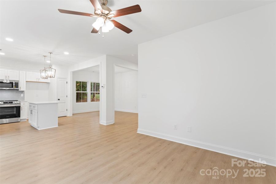 Spacious, unfurnished interior of a new home in , Mooresville (Image 33).
